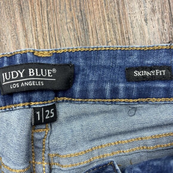 Judy Blue Skinny Fit Jeans Light Wash Distressed Raw Hem Button Fly Women’s 1/25 - Picture 5 of 11
